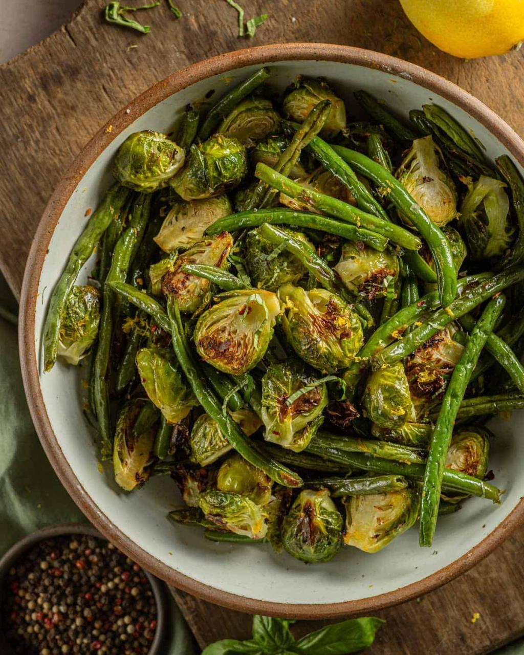 Roasted Green Beans and Brussels Sprouts - Lauren from Scratch