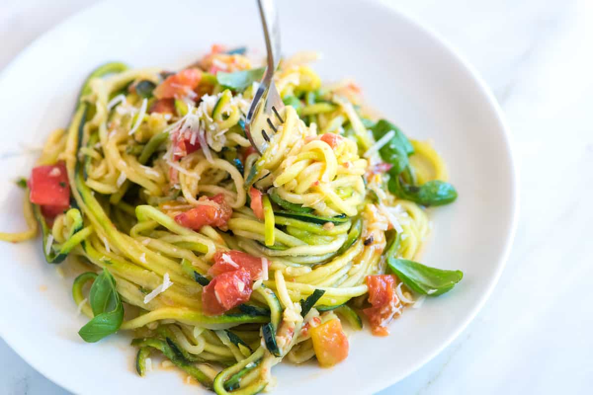 Ketogenic Recipes: Zucchini Spaghetti